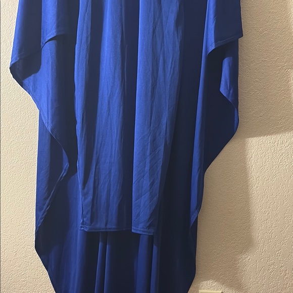 Elegant Blue Embellished Women's Top - Picture 7 of 11